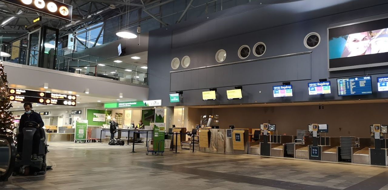 Lufthansa Airlines TOS Terminal